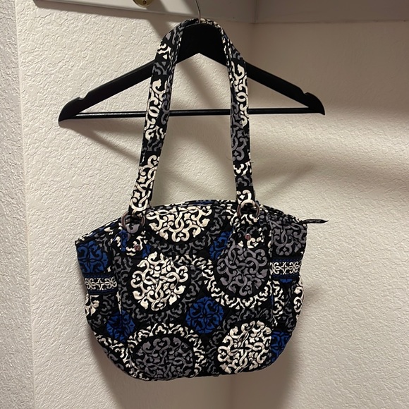 Vera Bradley Handbags - Vera Bradley shoulder bag-retired pattern